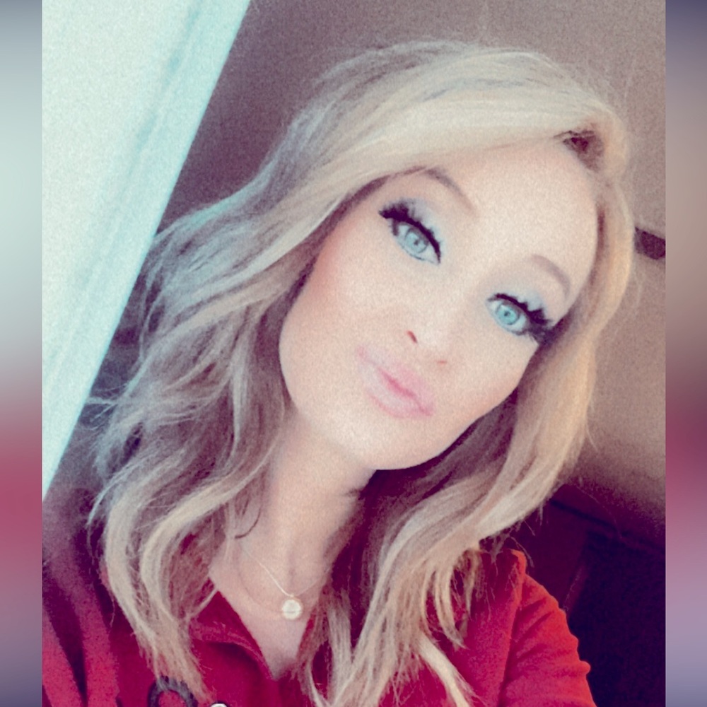 Meet your Posher, Sarah-ashley